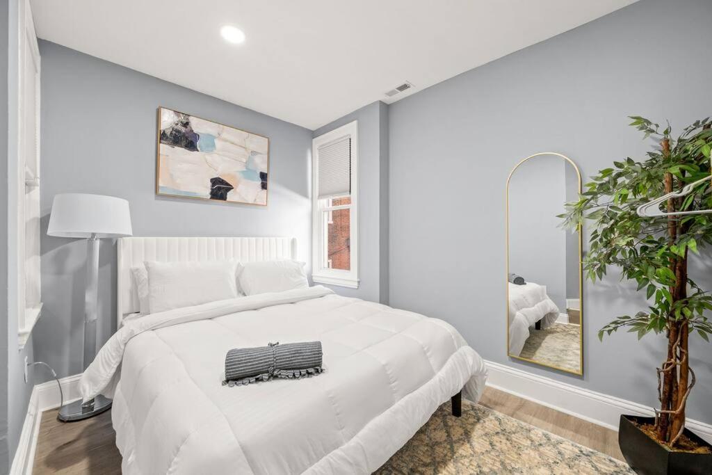 New! Cozy Apt In Center City! フィラデルフィア エクステリア 写真